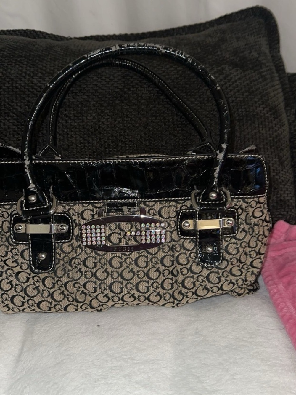 GUESS authentic handbag used gently